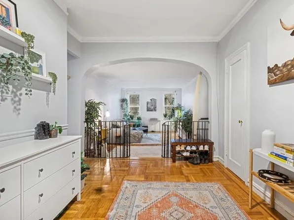 41-08 43rd Street #3F, Sunnyside, NY 11104