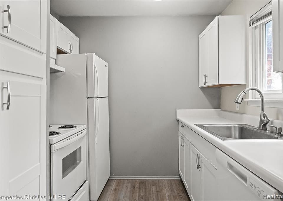 215 Woodsboro Dr, photo 7