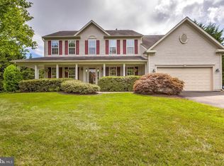 16100 Drayton Farm Dr, Spencerville, MD 20868