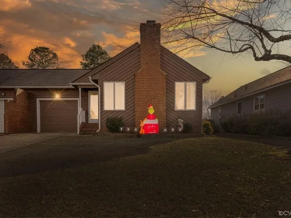 3016 W Grant St, Hopewell, VA 23860