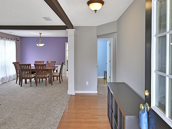 5th image of 583 Lullingstone Dr SE