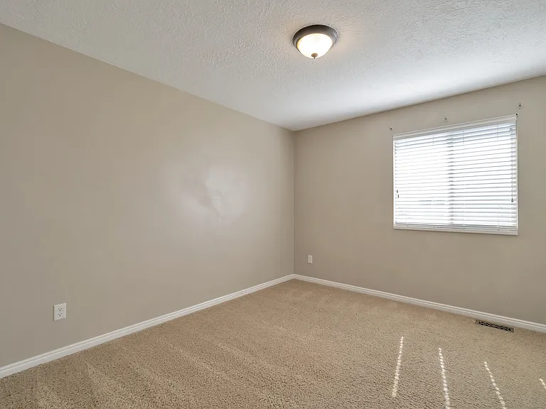 1691 N 25 E #1 — Photo 6