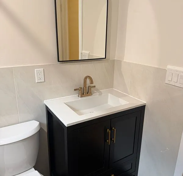 542 Richmond Ave #UPPER — Photo 19
