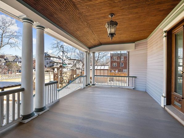 706 Westminster Rd, Brooklyn, NY 11230