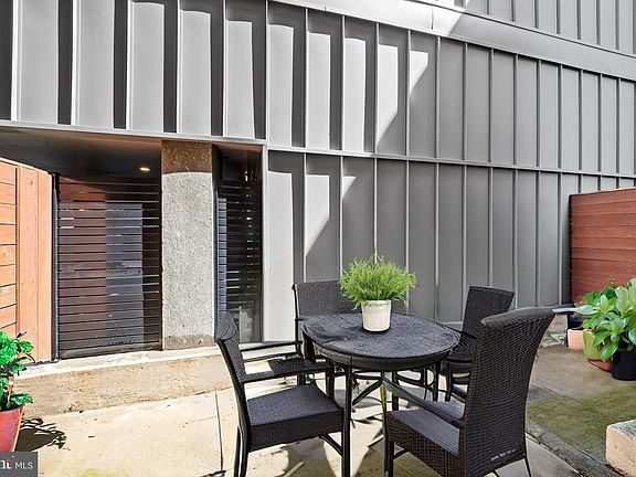 5th image of 845 N Orianna St Unit 7