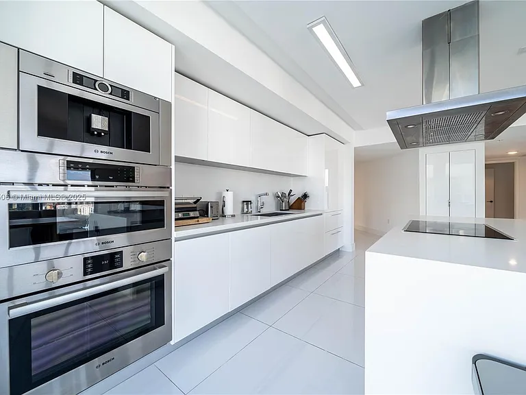 300 Sunny Isles Blvd #4-1901 — Photo 10