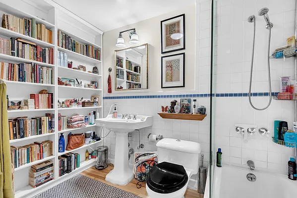 Sold by Douglas Elliman | media 14