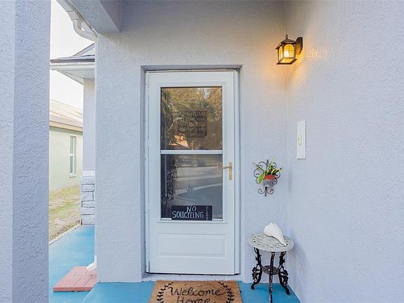 3rd image of 7603 DEVONBRIDGE GARDEN WAY