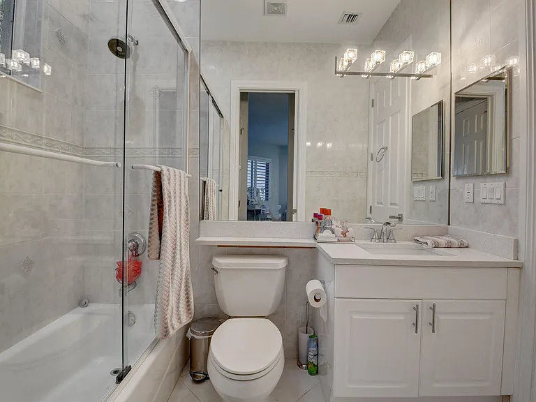 921 Osceola Dr #4 — Photo 38