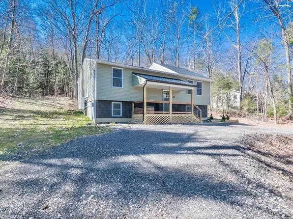 633 Federal St, Belchertown, MA 01007