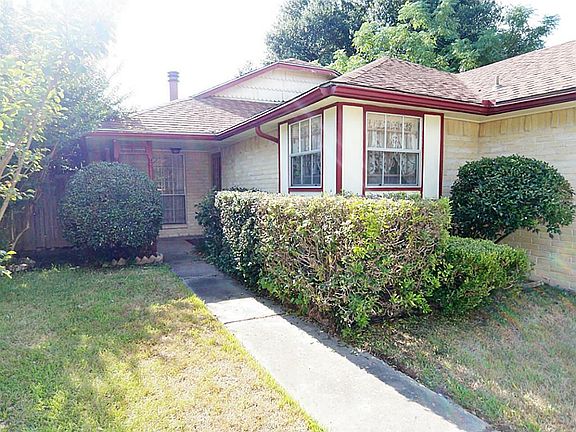 2nd image of 4307 Prairie Meadow Dr