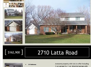 2710 Latta Rd, Rochester, NY 14612