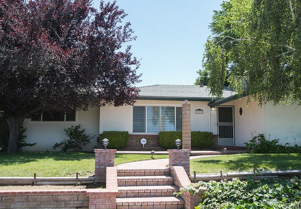 1st image of 12933 California St