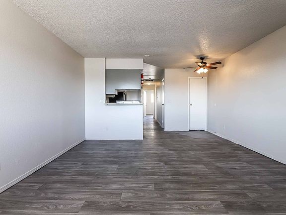 2nd image of 419 N 15th St #4