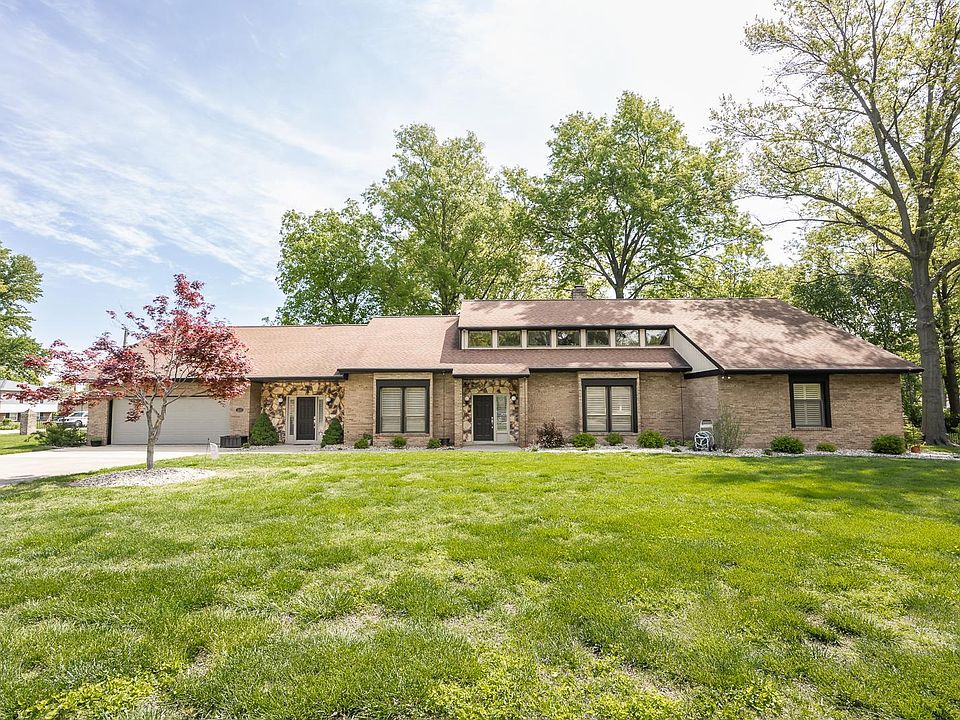 1st image of 300 Wilmaglen Dr