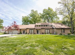300 Wilmaglen Dr, Mascoutah, IL
