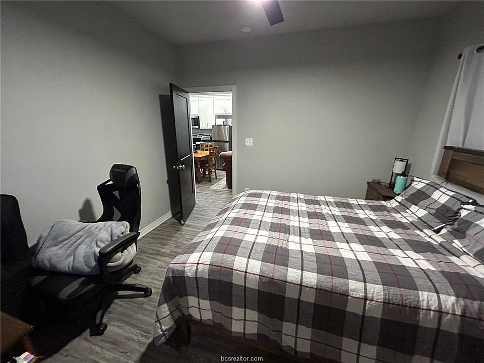 1st image of 700 Highlands St #700B
