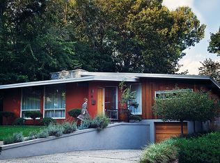 58 Hastings Ln, Medford, MA 02155