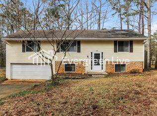 209 Point South Ln, Lexington, SC 29073