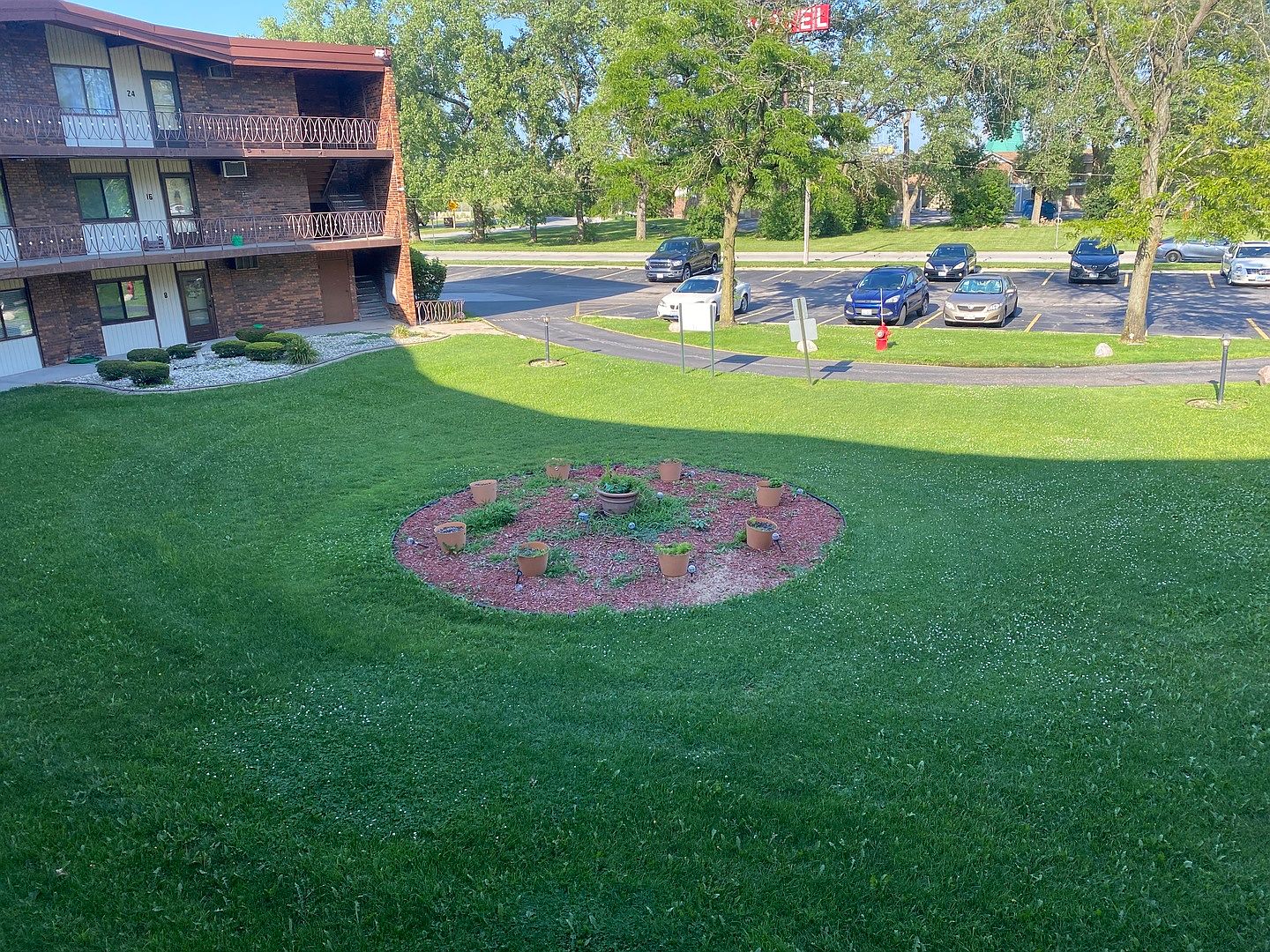 2301 Holiday Ter APT 11, Lansing, IL 60438 MLS 11841027 Zillow