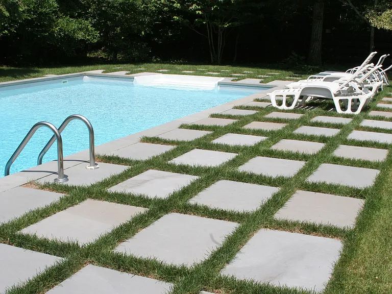 10 Bull Pasture Ln — Photo 1