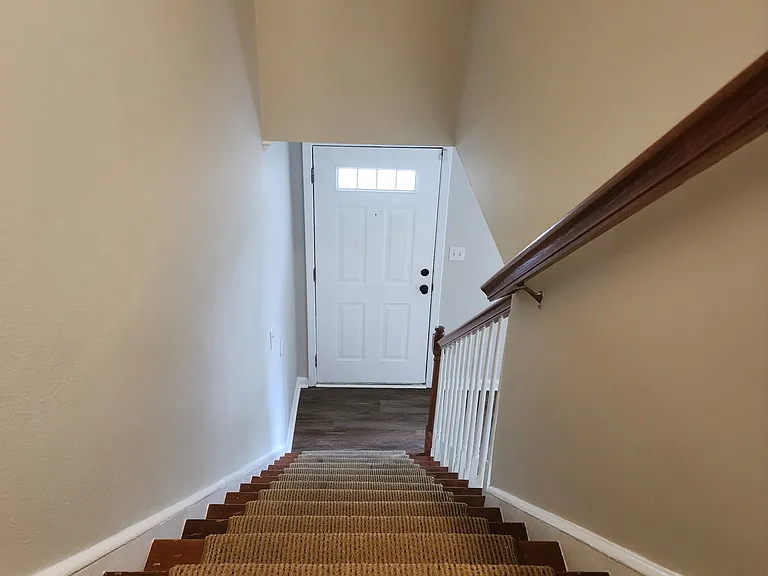 6940 Roswell Rd #19C — Photo 15
