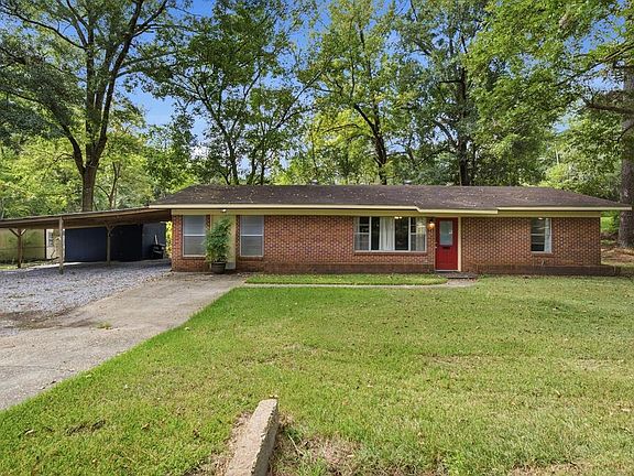 2nd image of 556 Flowers Dr