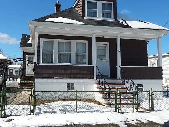 99 Stephen St, Dartmouth, MA 02748