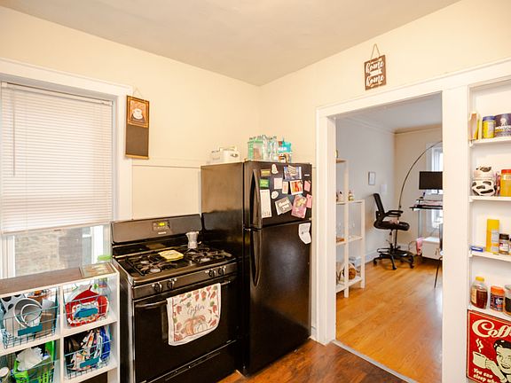 5th image of 5427 W Montrose Ave #N1