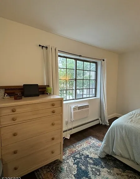 909 Thoreau Ct — Photo 11