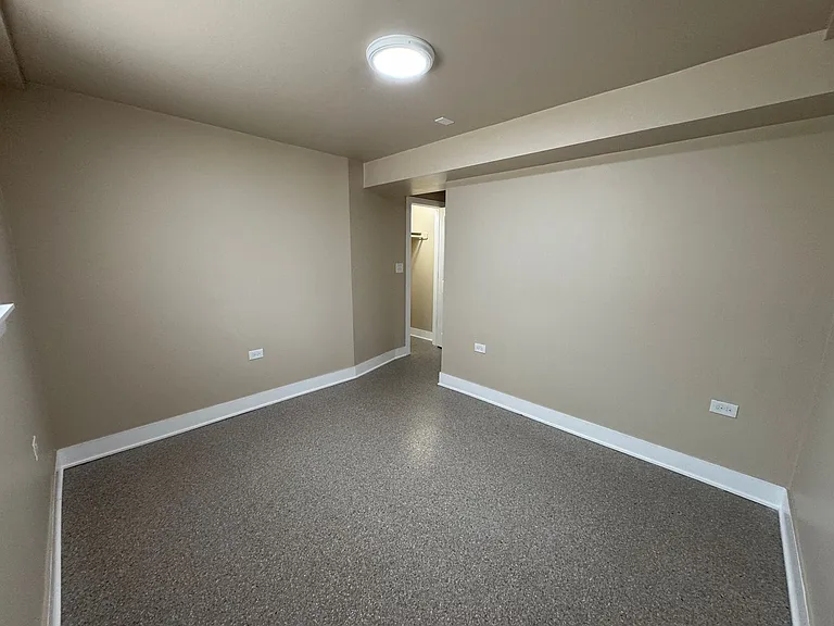 6341 S Elizabeth St #G — Photo 10