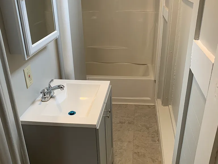49 Elm St #1 — Photo 10