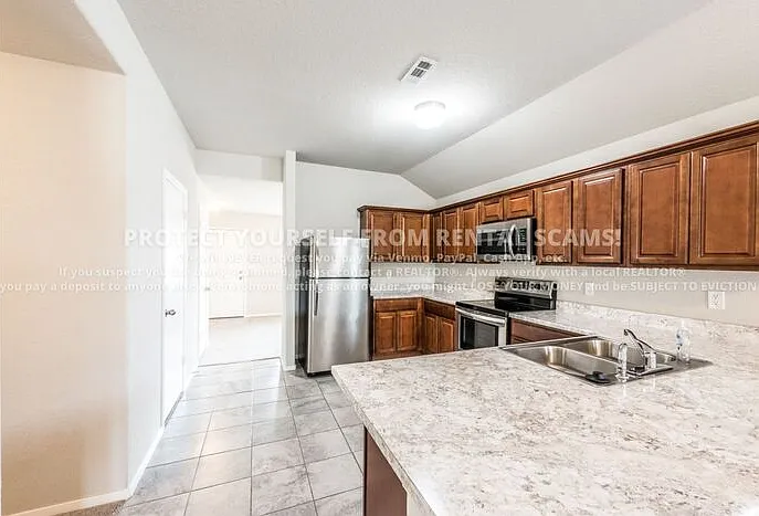 5079 W Claxton Cir — Photo 6