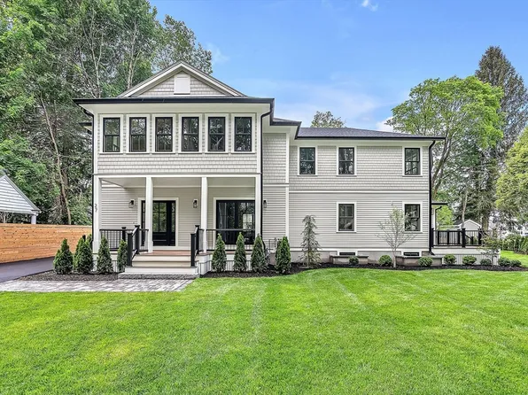 27 Boulevard Rd, Wellesley, MA 02481