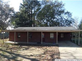 631 Powell St, Coldwater, MS 38618