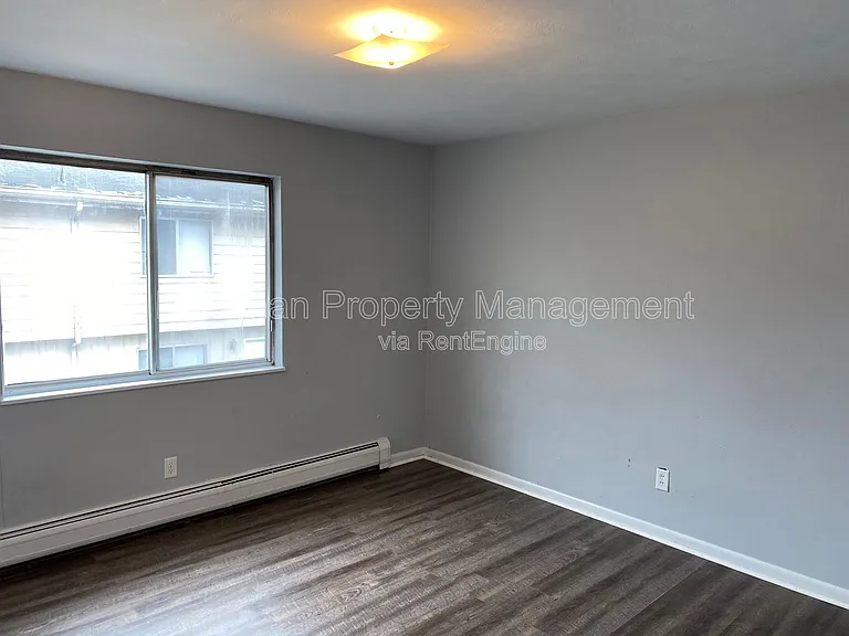 730 Pioneer St #2 — Photo 5