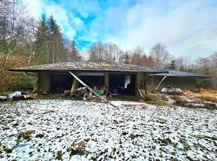 610 Smith Creek Rd, Raymond, WA 98577