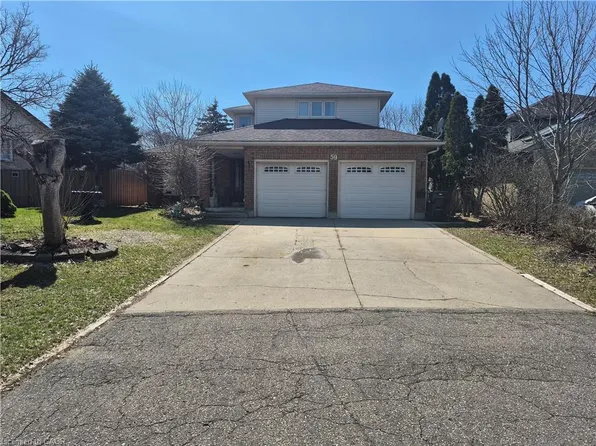 59 Matthew St E, Kitchener, ON N2B 3B2