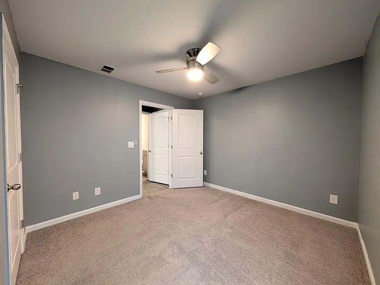 851 Woodland Farms Cir — Photo 11