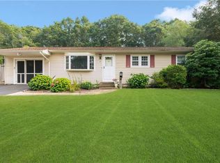 9 Jade Rd, Coventry, RI 02816