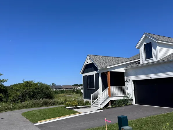 76 Russet Road, South Burlington, VT 05403