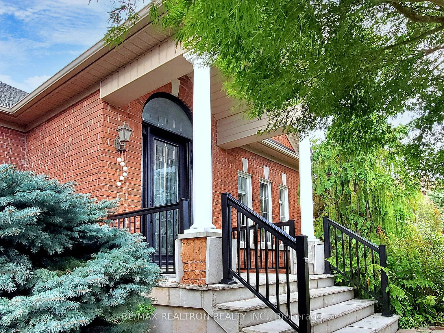 4 bed, $4,000 — Photo 3