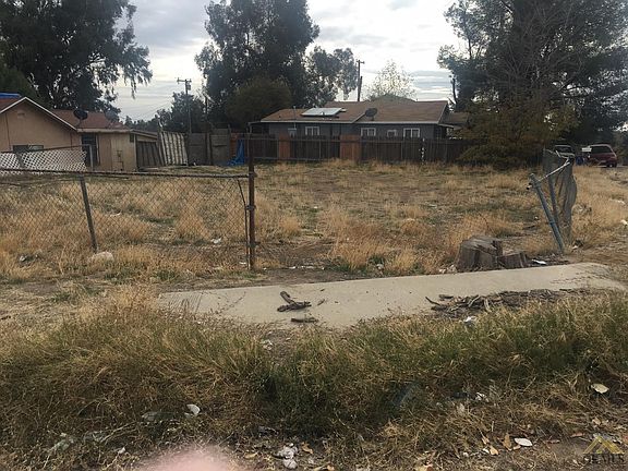 2nd image of 2029 Owens St