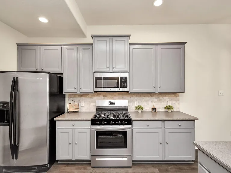 2626 Orchard Creek Ln — Photo 10