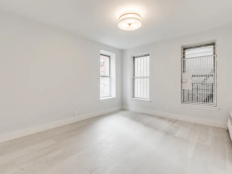 1409 York Ave #2A — Photo 5