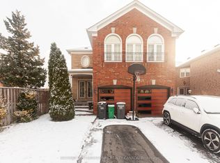 1182 Blueheron Blvd #BASEMENT, Mississauga, ON L5V 2E1