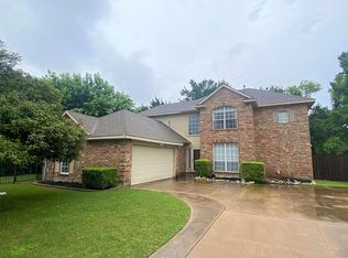 1102 Babbling Brook Dr, Lewisville, TX 75067