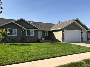 52 35th Ave NE, Great Falls, MT 59404