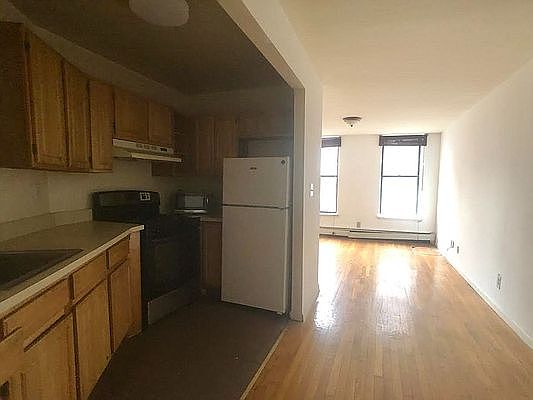 1st image of 396 Tompkins Ave APT 2A