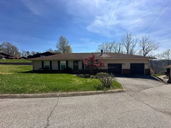 402 Bow Hunter Rd, Charleston, WV 25314